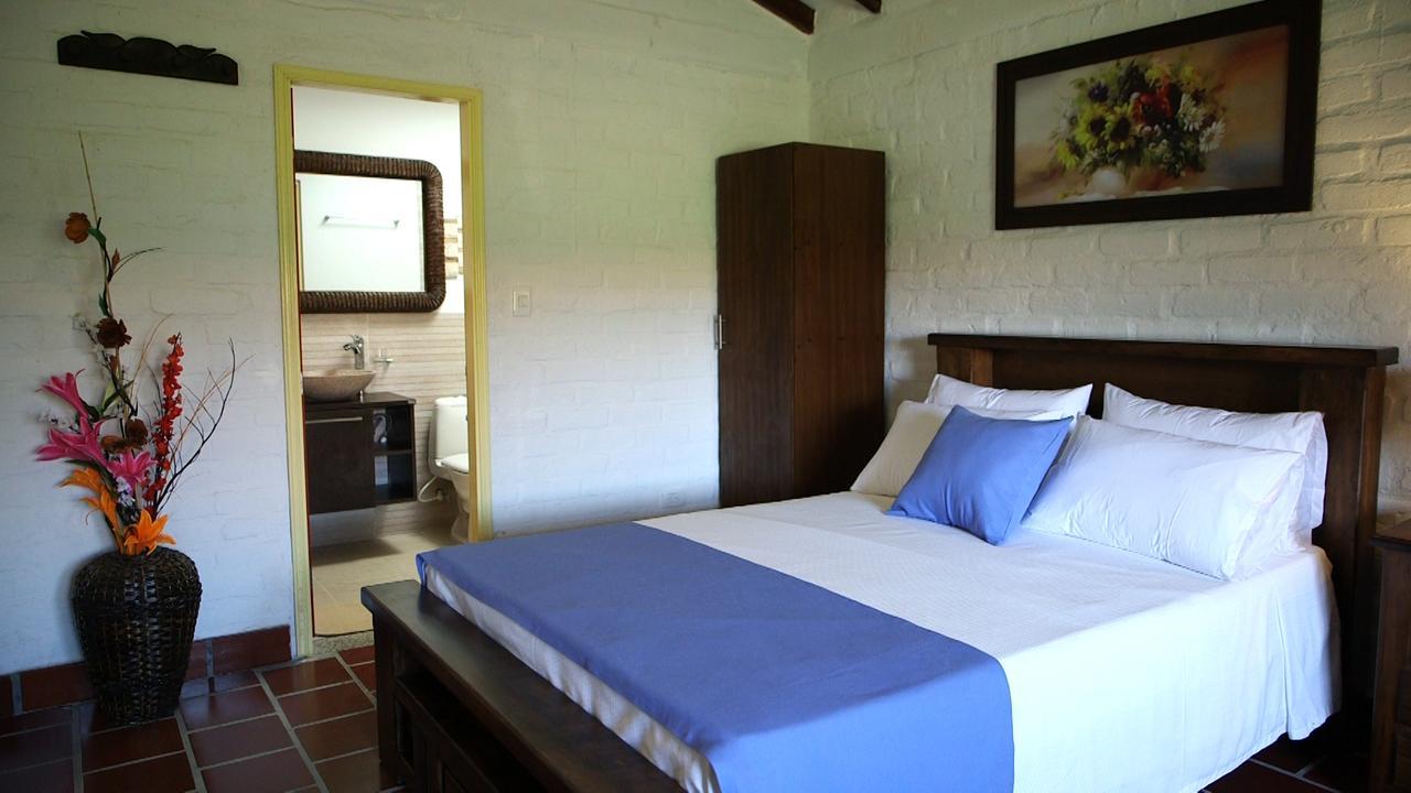 Hotel Campestre Tardes Calenas Yumbo Buitenkant foto