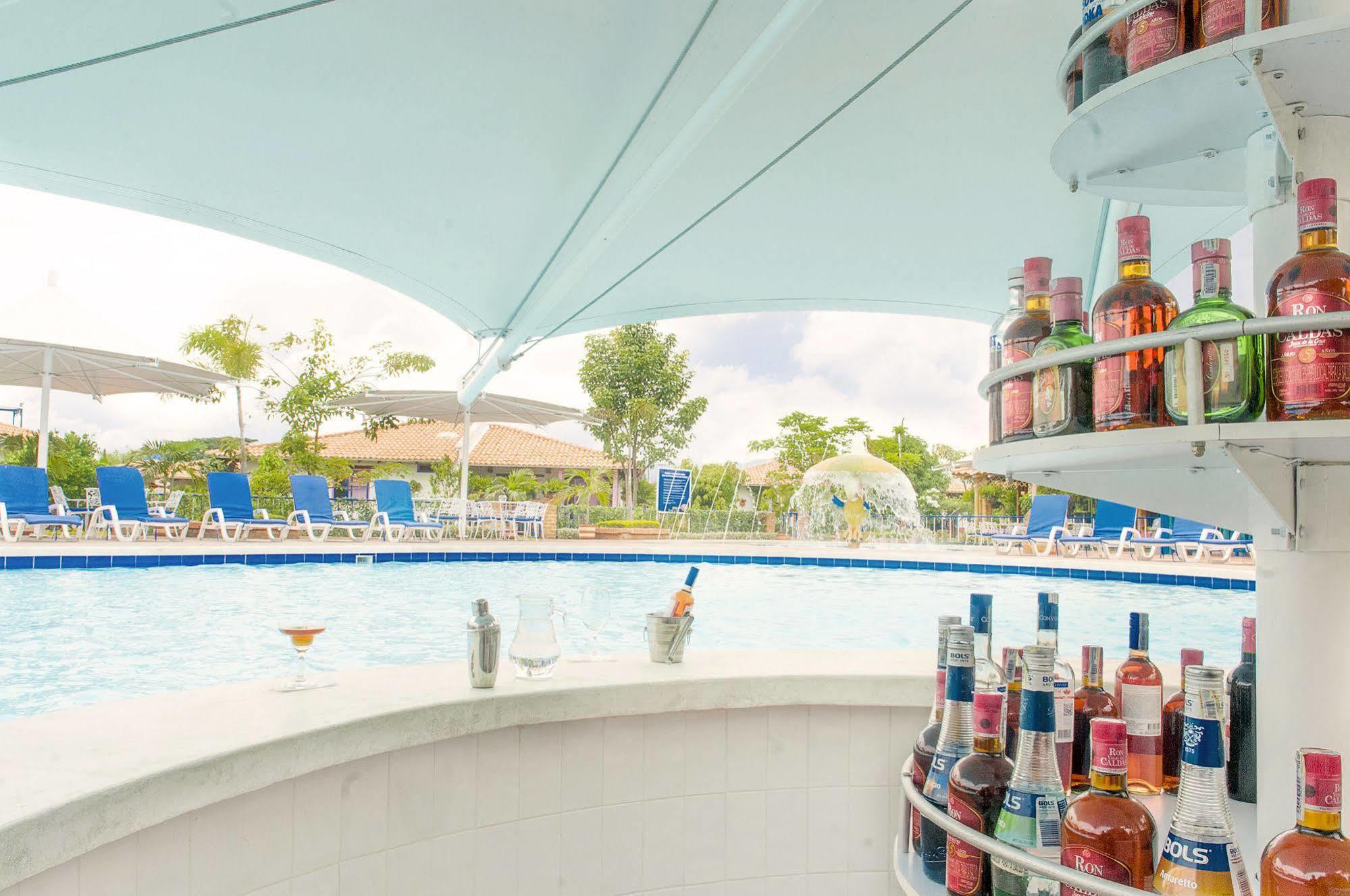 Hotel Campestre Tardes Calenas Yumbo Buitenkant foto