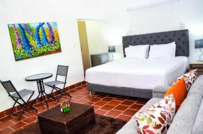 Hotel Campestre Tardes Calenas Yumbo Buitenkant foto